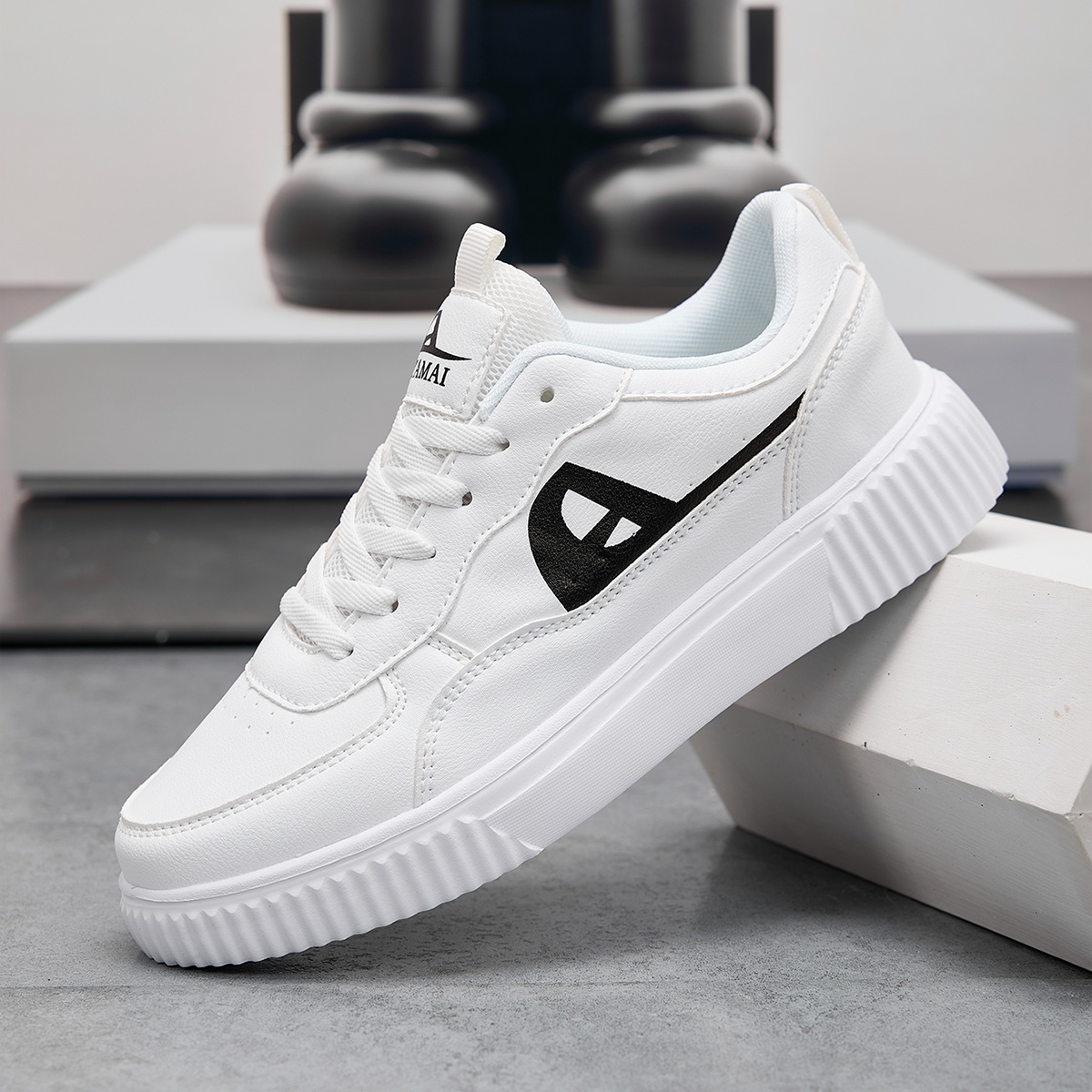 أحذية النساء التزلج تنفس للرجا - مراجعة Running Shoes Women وسعره