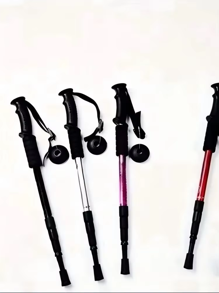 عصي المشي خفيفة الوزن للغاية،  - مراجعة Trekking Pole Carbon وسعره